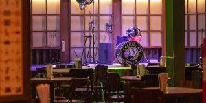 Musica ao vivo no Sherindas - foto Leo Karan