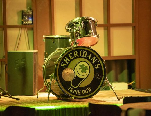 Musica ao vivo no Sherindas - foto Leo Karan