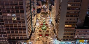 Startup lança operação especial, dicas de mobilidade e ações de segurança para atender moradores e turistas no Natal de Curitiba. a capital. Foto: Renato Próspero (SECOM)