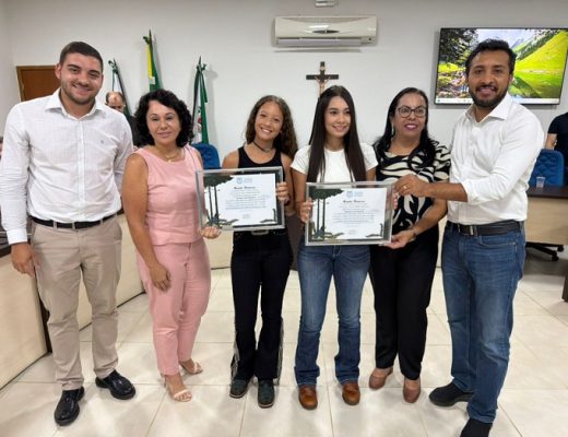 Adriano José homenageia campeões de esportes alternativos