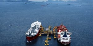 Petrobras-completes-Guanabara-Bay-LNG-record-flowrate-test-1536x1024-1