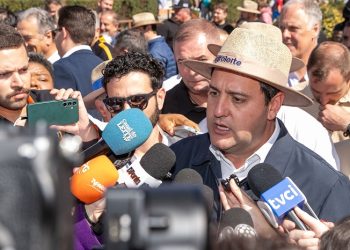 Foto: Carlos Massa Ratinho Junior em Castro (Foto: rede social RJ)