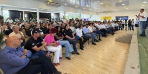 Foto: Ratinho Junior (Foto: Rafael Guareski/Alep)