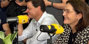 Sandro Alex e Cristina Graeml (Foto: rede social SA)