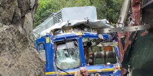 Colisão de trens no Peru resulta em um morto e 40 feridos