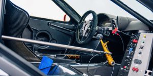 Aproveite para vender tudo por este McLaren F1 GTR de 1997