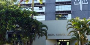 m mostra o Fórum de Cachoeiro de Itapemirim. Foto