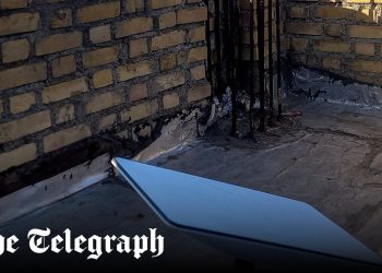 this.src='/etc.clientlibs/settings/wcm/designs/telegraph/core/clientlibs/ui/dist/static/resources/images/liftIgniter-moreStories-placeholder.svg'