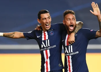 sAngel Di Maria and Neymar were teammates at PSG