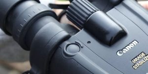 of the Canon 10x42L IS WP