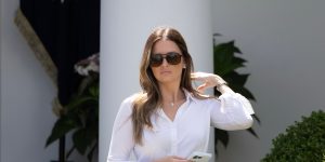 Influenciadora fornece material bruto para a máquina de Trump