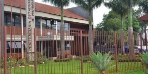 a5ba4f9c25e1cbf20054460bc89298a8