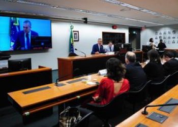 Nova lei amplia a oferta de internet banda larga no Brasil