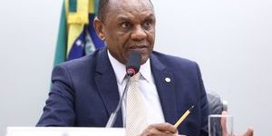 Câmara analisa projeto de conectividade sustentável para comunidades remotas