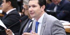 Câmara aprova projeto que fortalece locadores com caução registrada