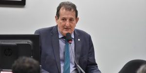 Seminário aborda biocombustíveis e transição energética no Brasil