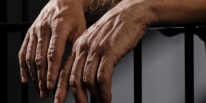 advogado-preso-por-diverso-crimes-jacarezinho-960x592-1