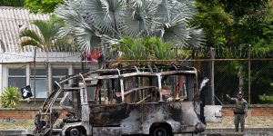 afp-20260424-a8we3vn-v2-midres-colombiacrimeattackexplosion