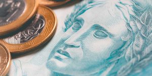 Economia, Mercados, Selic, Copom, Donald Trump, EUA, China, Tarifas juros