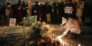 Análise: A equipe de Trump quase nunca recua de suas afirmações falsas. Esta última semana foi diferente