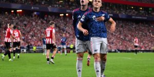 Arsenal inicia campanha com vitória na Champions League