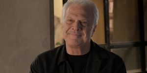 m colorida do apresentador Pedro Bial