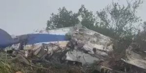 m colorida mostra destroços do avião que desapareceu na Colômbia - Metrópoles