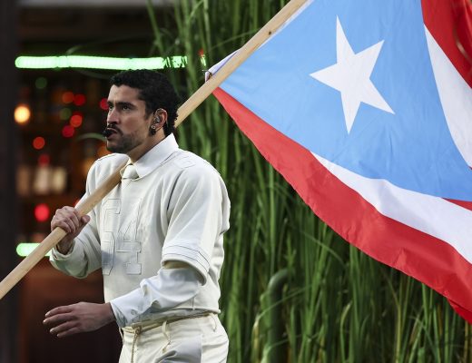 Republicano solicita investigação da NFL por show de Bad Bunny