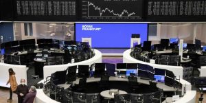 Ações na Europa caem 3% em meio a tensões entre EUA e Irã