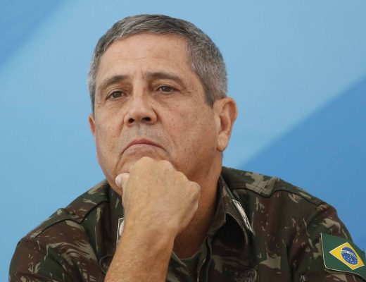 Braga Netto solicita ingresso em graduação à distância para atenuar pena