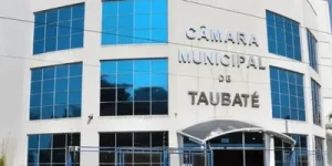 Prefeito de Taubaté propõe limite de 20% para aumento do IPTU