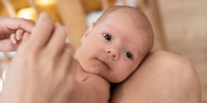 Cérebro do bebê já reconhece idiomas antes do nascimento