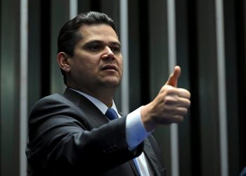 Aporte de R$ 200 milhões no fundo Master gera polêmica e suspeitas