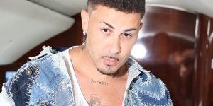 colorida de Carlinhos Maia