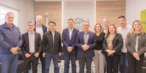 Cerimônia entrega Complexo Laboratórios