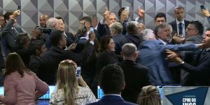 Confusão na CPMI após derrota de governistas leva à suspensão da sessão