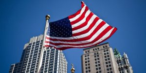 PIB dos EUA cresce 4,4% no terceiro trimestre de 2025, aponta segunda leitura