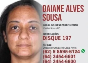 Cartaz do desaparecimento de Daiana Alves Souza, de 43 anos, corretora de imóveis que não é vista desde o dia 17 de dezembro