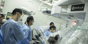 Telecirurgia realizada entre Curitiba e Kuwait foi reconhecida pelo Guinness Book como a mais distante já realizada