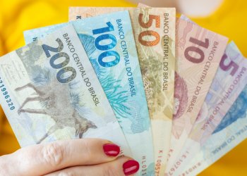 Empresas que pagam dividendos em março: Vale, Banco do Brasil e Petrobras