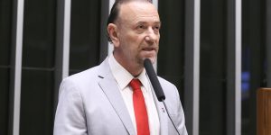 Alckmin poderá concorrer a qualquer cargo nas eleições, afirma PT