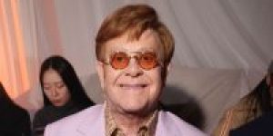 elton-john-e1727889799877