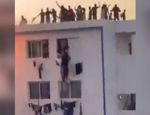 Incêndio em universidade do Senegal causa morte de estudante