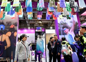 China Inova na Indústria do Nylon com Carvão: O Novo Rumo da Moda