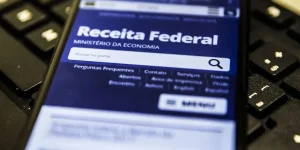 m colorida d eaplicativo da Receita Feeral