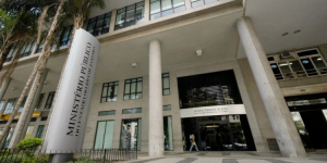 Incêndio atinge sede do Ministério Público no Rio de Janeiro