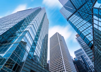 Os rendimentos distribuídos por esses fundos continuam isentos de Imposto de Renda para pessoas físicas