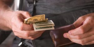 A melhor ação de tecnologia para investir R$ 1.000 agora