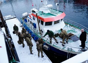Controle dos Estados Unidos sobre a Groenlândia gera tensão internacional