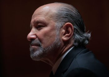 A pressão sobre Trump: o impacto das investigações de Epstein